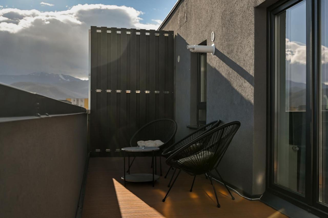 Milano Studio With Terrace And Panoramic View Brassó Kültér fotó